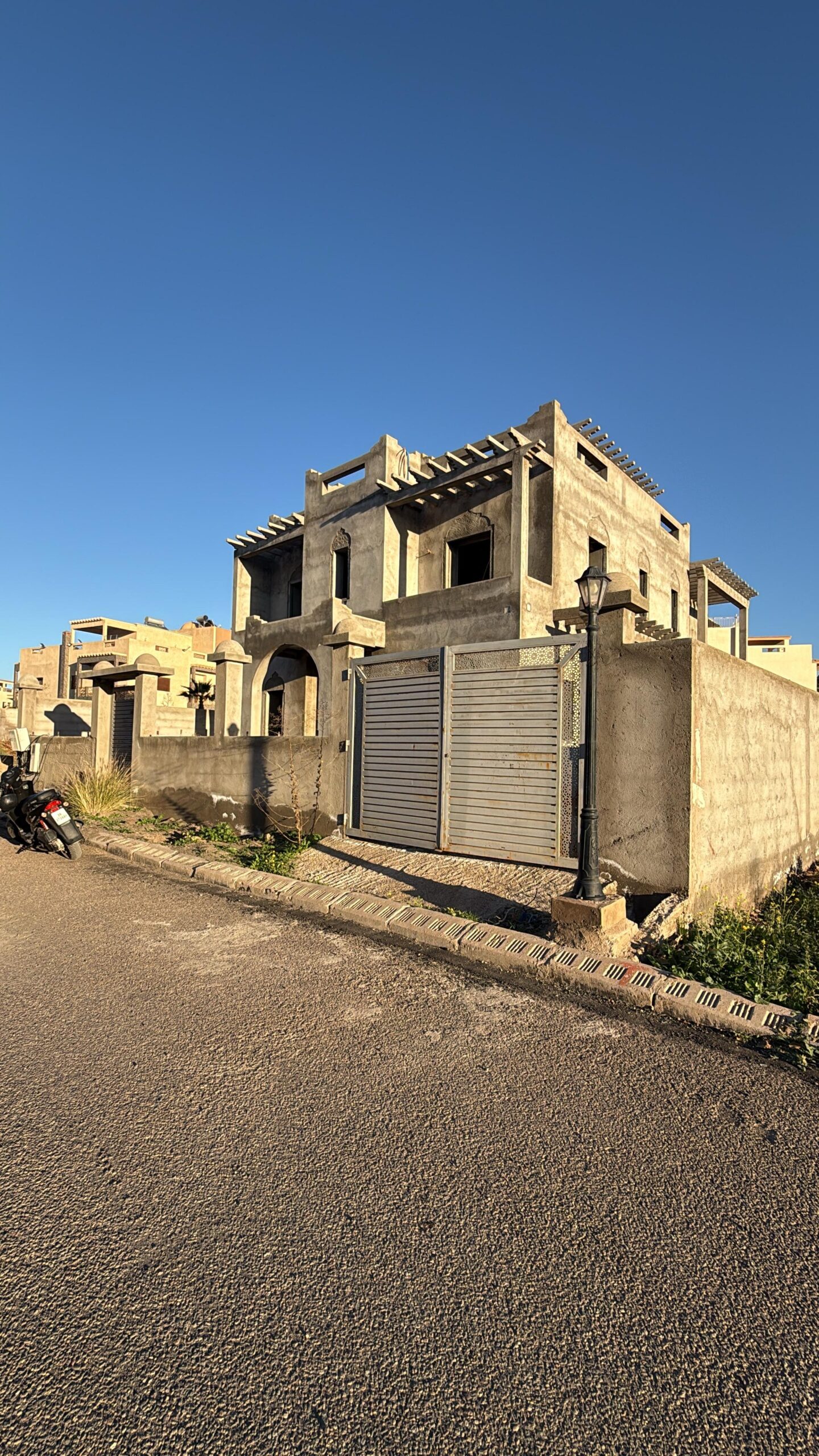 b5ffab06-d43d-4861-9613-4c4f167bcae1-1